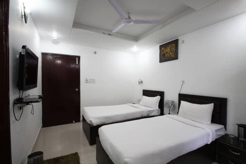 Hotel Taj Galaxy image 19
