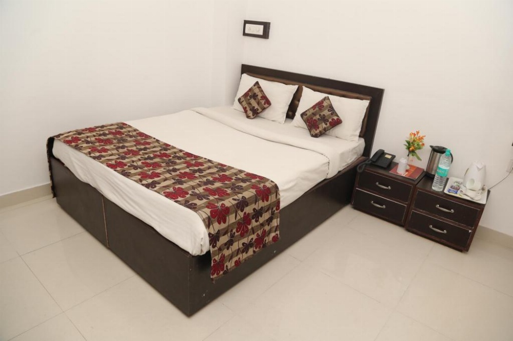 Room image 5